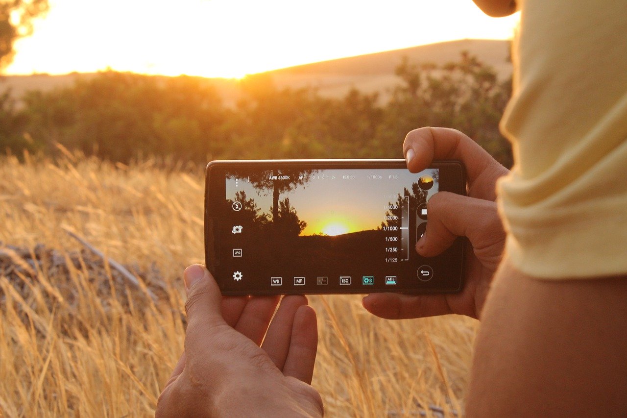 Best Smartphone For Filmmaking In 2021 - Video Recording