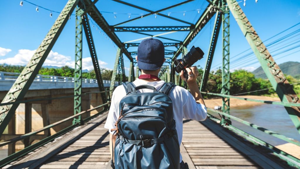travel vlogging equipment